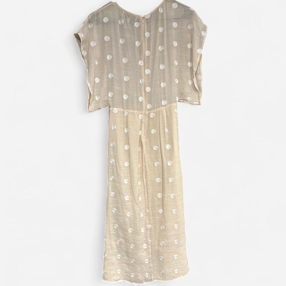 L'Academie Revolve Phoebe Midi Dress in Beige and White Dot NWOT - Picture 3 of 6